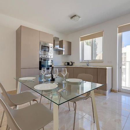 Modern 2Br Apartment In Central St Julian'S Saint Julian's Dış mekan fotoğraf